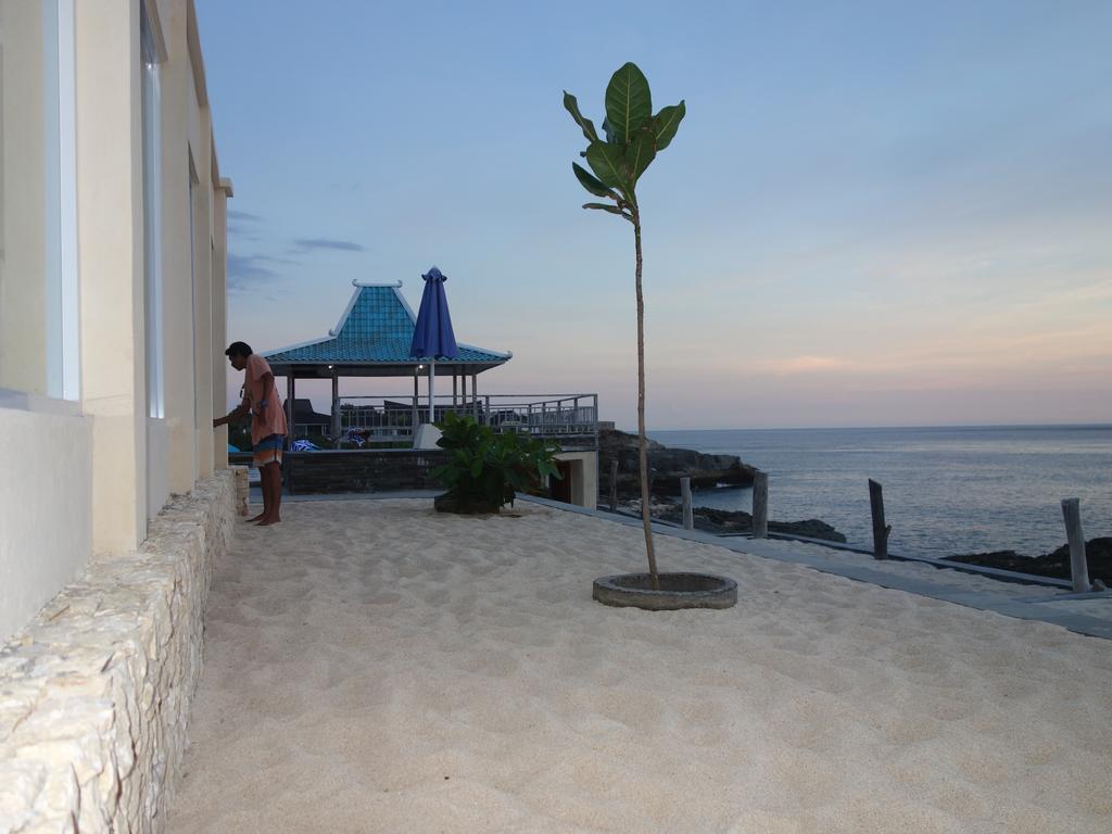 Cliff Park Lembongan Hotel Nusa Lembongan Buitenkant foto
